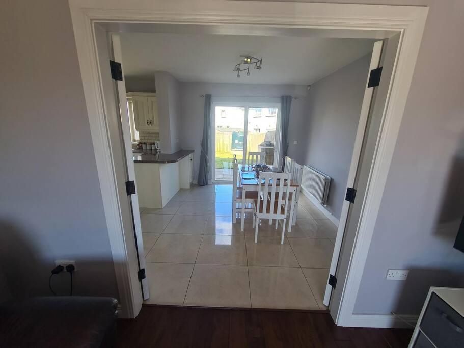 Bundoran Seaside Stays House - Wifi, Large Spacious Home Zewnętrze zdjęcie